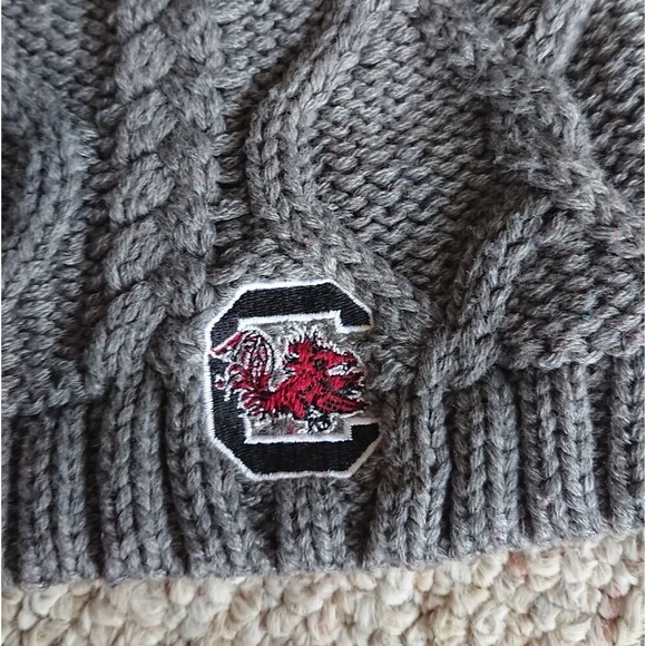 Gray and Garnet gamecock Knit Beanie Pom Pom -  ZooZatz - Picture 11 of 11